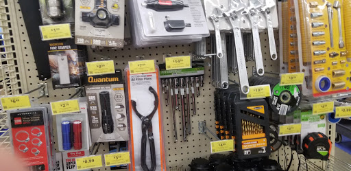 Hardware Store «Harbor Freight Tools», reviews and photos, 1460 Main St, Hamilton, OH 45013, USA