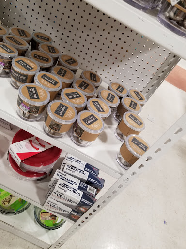 Thrift Store «Goodwill - Blaine: Ulysses Lane NE», reviews and photos, 11701 Ulysses Ln NE, Blaine, MN 55434, USA