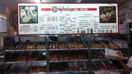 Donut Shop «Shipley Do-Nuts», reviews and photos, 501 E Abram St, Arlington, TX 76010, USA