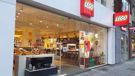 The LEGO® Store Düsseldorf