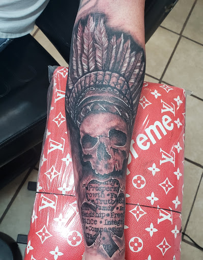 Explore houston tattoo ideas, creative tattoo ideas in London, available at Distinction Tattoo Studio