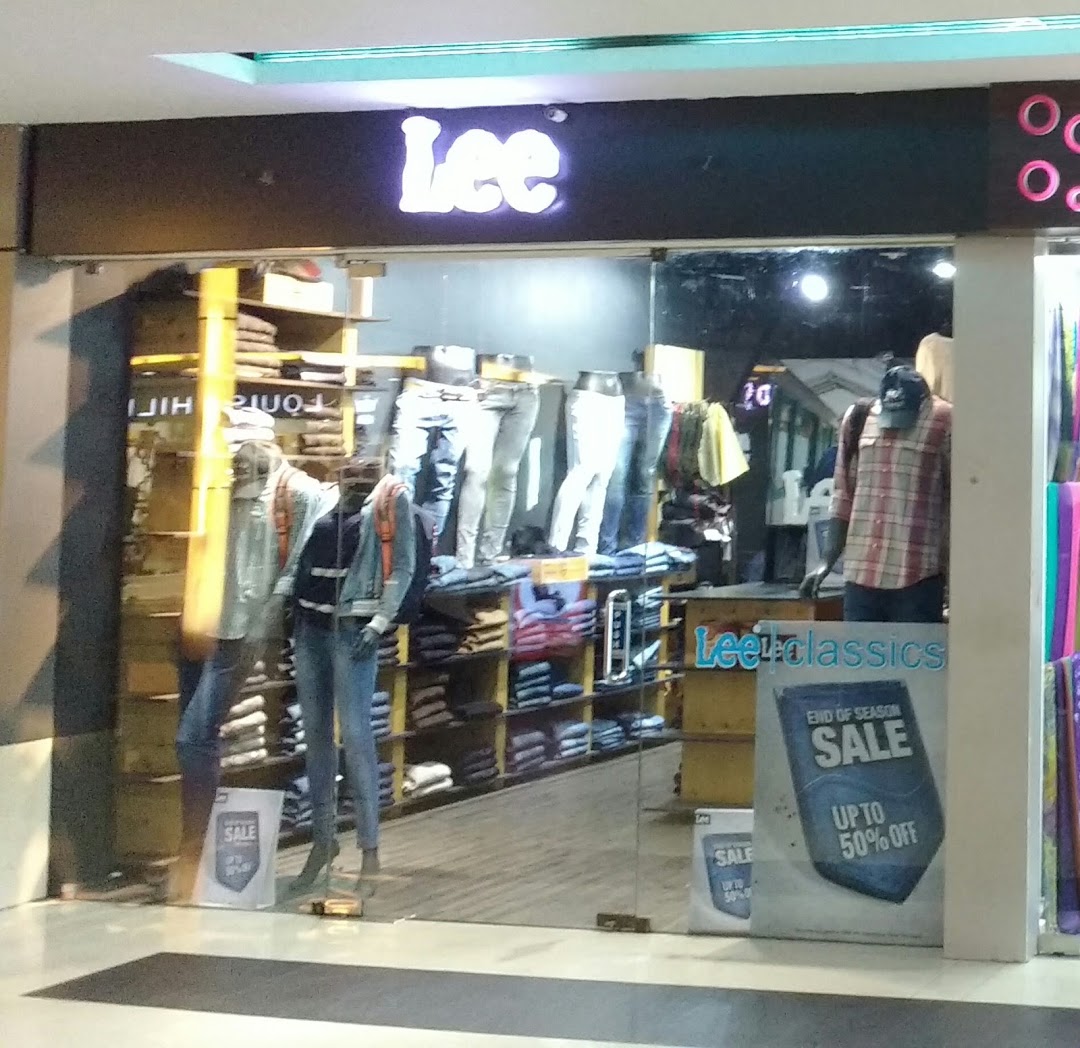 Lee