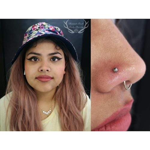 Comments and reviews of Hannah Buck Body Piercing