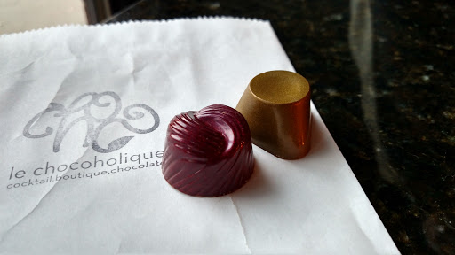 Chocolate Shop «Le Chocoholique», reviews and photos, 601 N High St, Columbus, OH 43215, USA