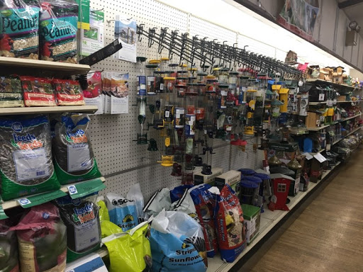 Pet Supply Store «Blue Seal Feeds Inc», reviews and photos, 876 Stillwater Ave # 1, Bangor, ME 04401, USA