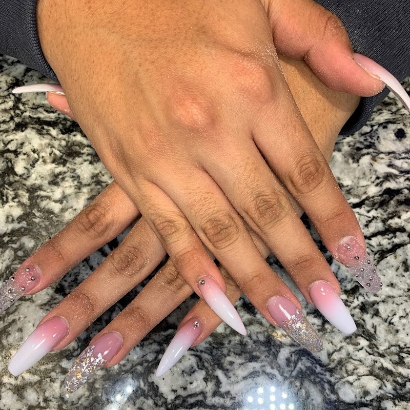 Clear sky nails spa