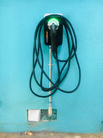 Universal Electrician Inc. - Photo 2 - Car repair in North Hollywood, CA, Glendale