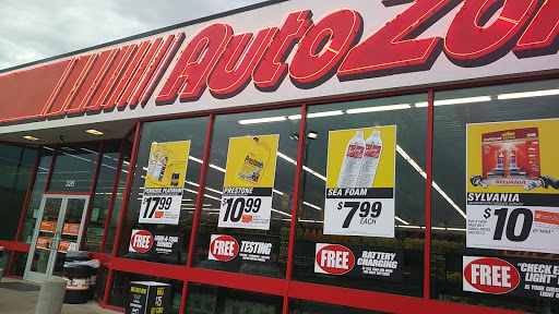 Auto Parts Store «AutoZone», reviews and photos, 326 W Mound St, Circleville, OH 43113, USA