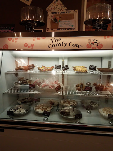 Ice Cream Shop «The Comfy Cow New Albany», reviews and photos, 109 E Market St, New Albany, IN 47150, USA