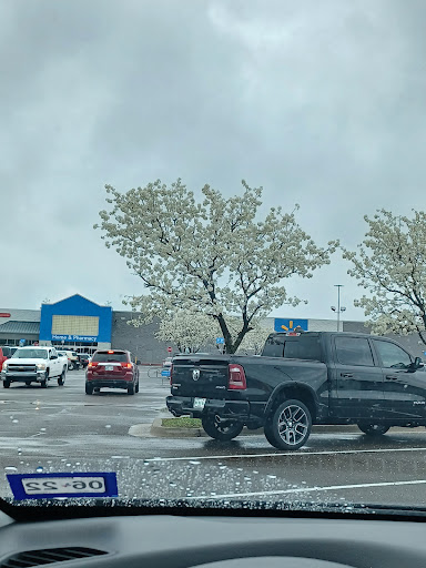Department Store «Walmart Supercenter», reviews and photos, 333 N Interstate Dr, Norman, OK 73069, USA