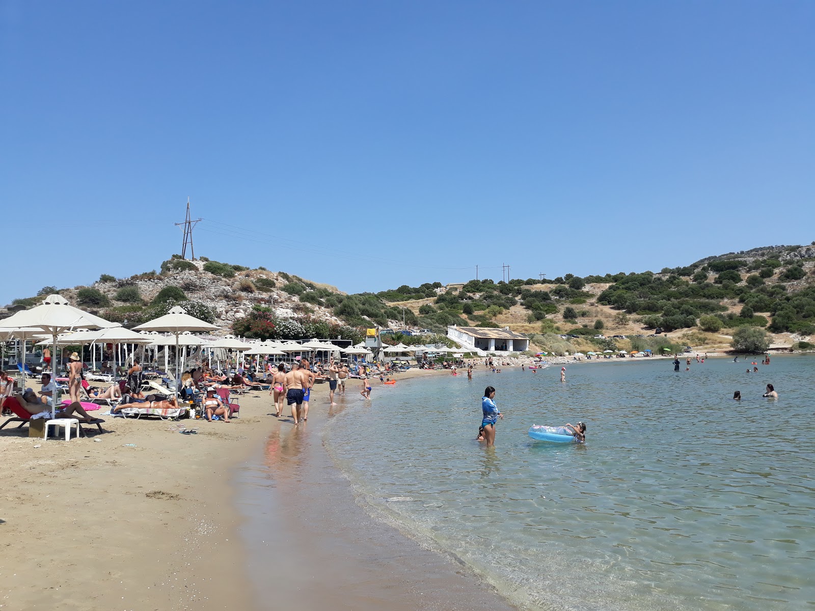 Lomvarda beach photo #8