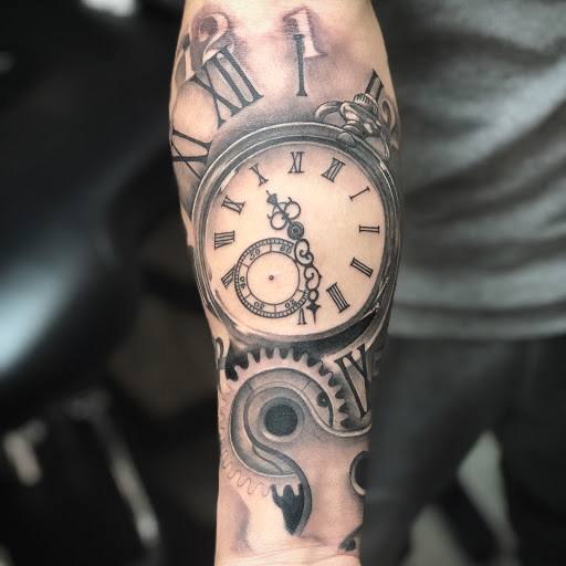 Explore ideas tattoo cuello hombre, creative tattoo ideas in Milford, available at Inkhouse 203