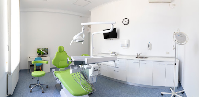 Opinii despre Clinica Sociala de Stomatologie în <nil> - Dentist
