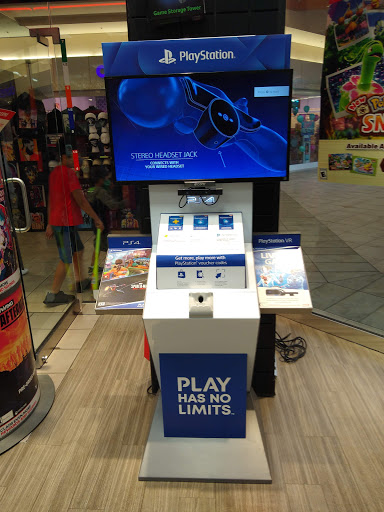 Video Game Store «GameStop», reviews and photos, 3500 S Meridian #251, Puyallup, WA 98373, USA