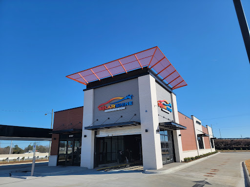 SolarShine Express Car Wash en Charlotte