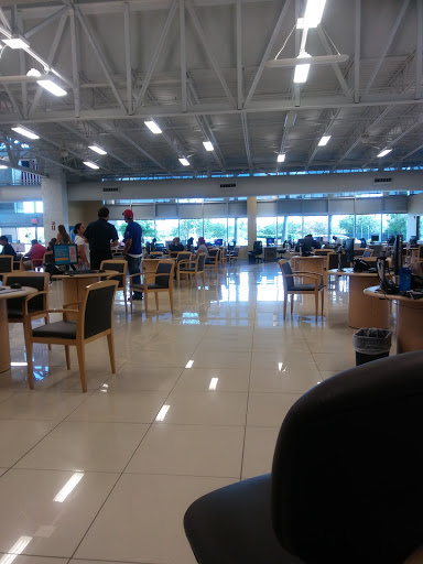 Used Car Dealer «CarMax», reviews and photos, 6375 S Semoran Blvd, Orlando, FL 32822, USA