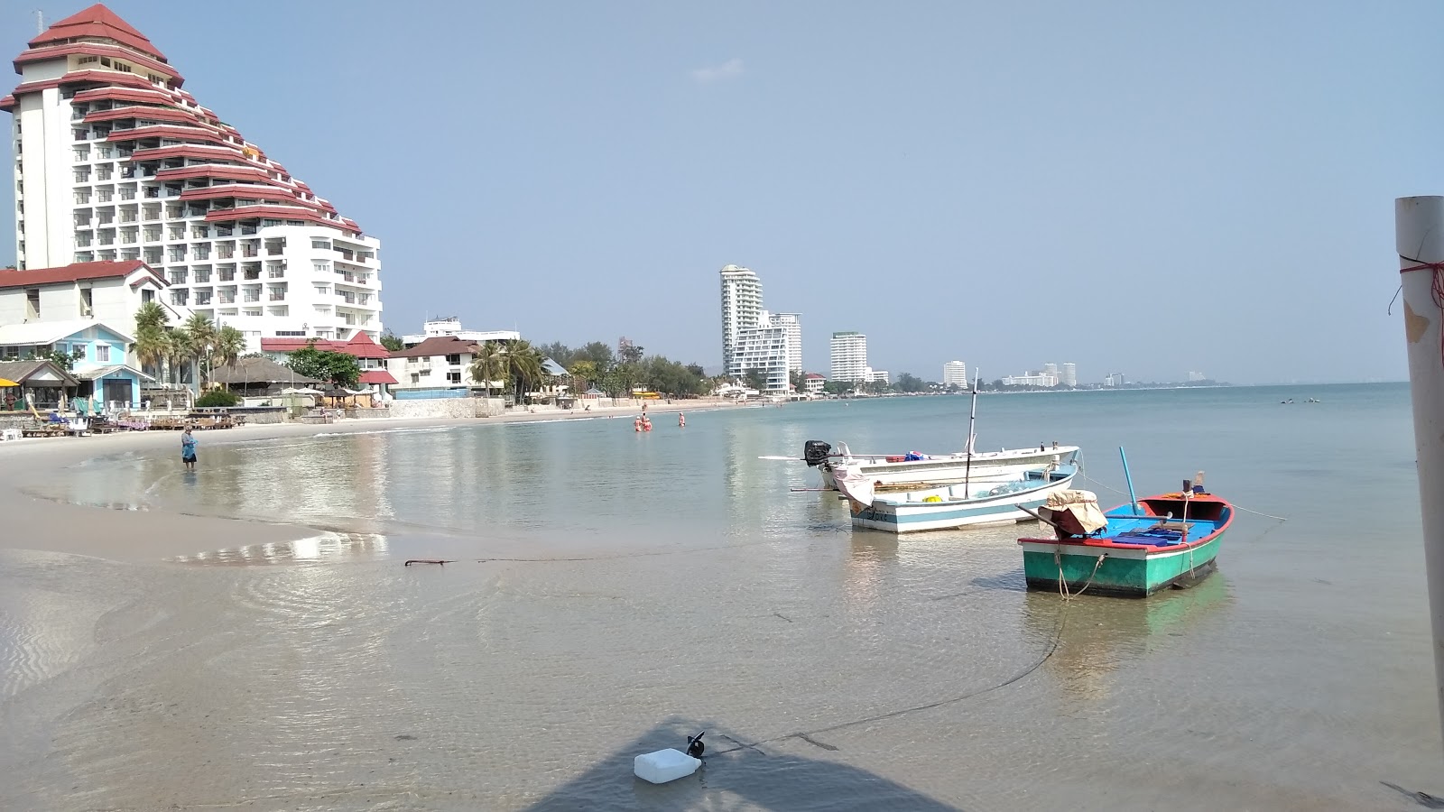 Photo of Takiab Beach amenities area