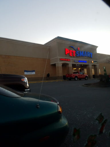 Pet Supply Store «PetSmart», reviews and photos, 1945 Pavilion Way, Lexington, KY 40509, USA