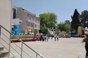 Pirireis Primary School image