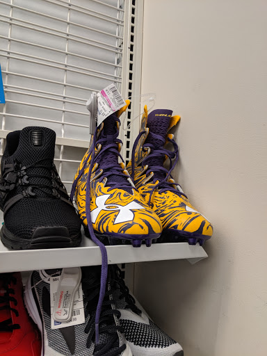 Clothing Store «Ross Dress for Less», reviews and photos, 3384 Cobb Pkwy NW, Acworth, GA 30101, USA