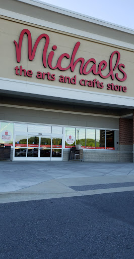 Craft Store «Michaels», reviews and photos, 450 Pinnacle Pkwy, Bristol, TN 37620, USA