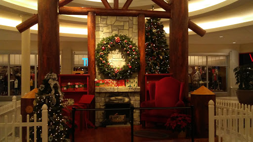 Shopping Mall «Newburgh Mall», reviews and photos, 1401 NY-300, Newburgh, NY 12550, USA