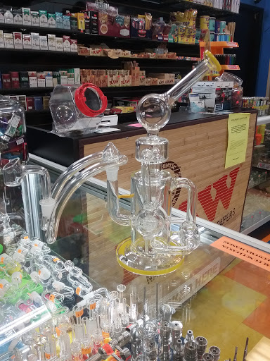 Tobacco Shop «Waves Smoke & Vapes», reviews and photos, 6740 E University Dr #103, Mesa, AZ 85205, USA