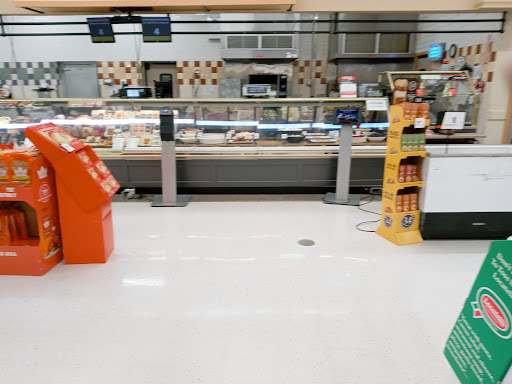 Grocery Store «Giant Food Stores», reviews and photos, 14 Newport Plaza, Newport, PA 17074, USA