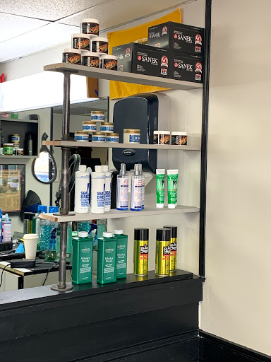 Barber Shop «X Quisite Cut Z Barbershop», reviews and photos, 7324 Kingsgate Way, West Chester Township, OH 45069, USA