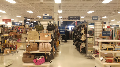 Department Store «Marshalls», reviews and photos, 370 Half Day Rd, Buffalo Grove, IL 60089, USA