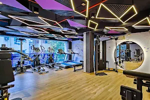 Living Well Fitness Studio Lake Road - GYM | Yoga | Zumba image