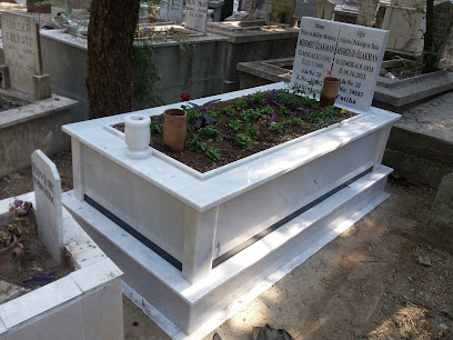 Menderes Kasımpaşa Mezarlığı