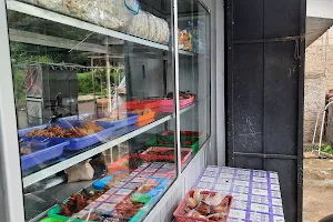 Warung Nasi Ade Kaka image