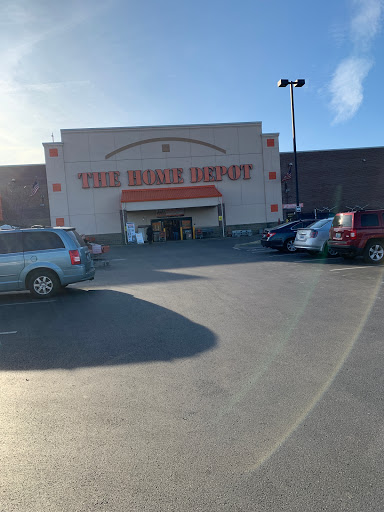 Home Improvement Store «The Home Depot», reviews and photos, 964 Breckenridge Ln, Louisville, KY 40207, USA