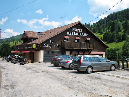 restaurant Le Saugeais à Maisons-du-Bois-Lièvremont
