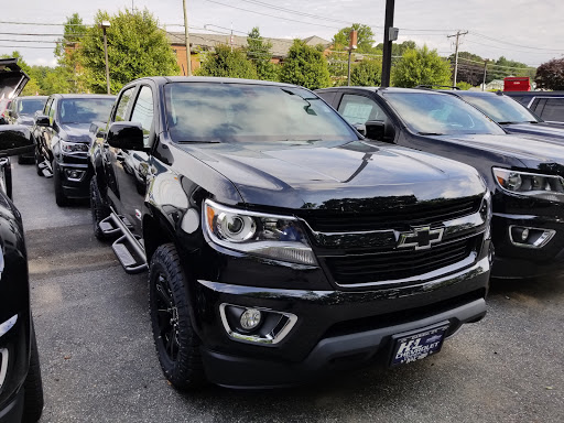 Chevrolet Dealer «H & L Chevrolet», reviews and photos, 1416 Post Rd, Darien, CT 06820, USA