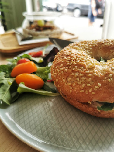 Telefonszám: Trafik kávézó és reggeliző