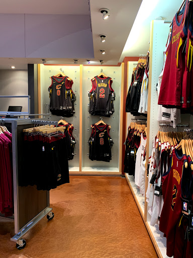 Cavaliers Team Shop