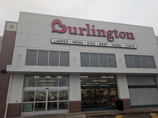 Clothing Store «Burlington Coat Factory», reviews and photos, 4849 Golf Rd, Skokie, IL 60077, USA