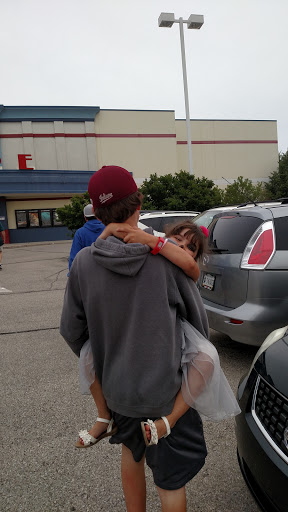 Movie Theater «Regal Cinemas Noblesville 10», reviews and photos, 10075 Town and Country Blvd, Noblesville, IN 46060, USA