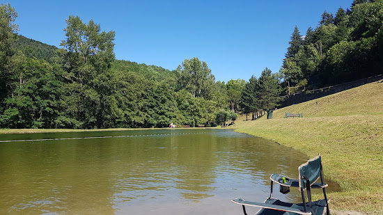 Plan D'eau Beach