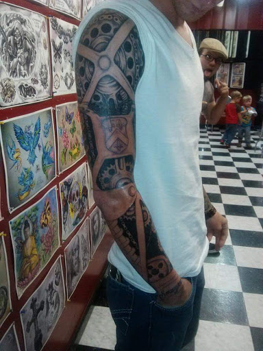 Tattoo Shop «Plan B Tattoo», reviews and photos, 730 Mitchell Blvd, Florence, AL 35630, USA