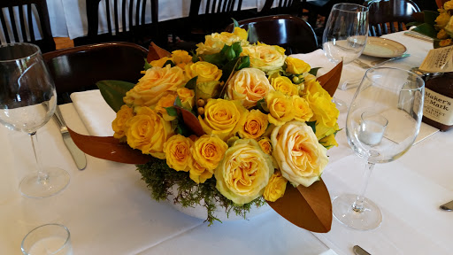 Florist «La Petite Fleur», reviews and photos, 259 Prescott St, St Paul, MN 55107, USA