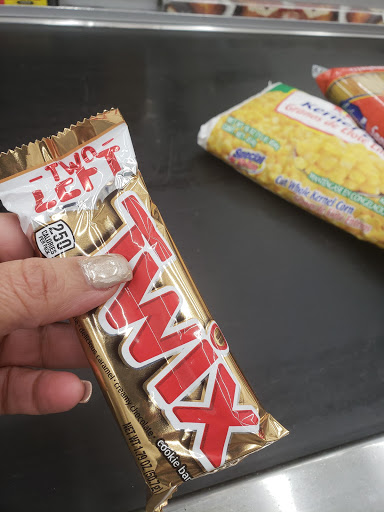 Grocery Store «Big Saver Foods», reviews and photos, 16000 Woodruff Ave, Bellflower, CA 90706, USA