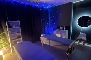 Be•Hunter•Health - Massage studio image