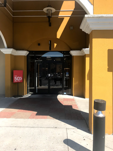 Sporting Goods Store «Nike Factory Store», reviews and photos, 15609 FL-535, Orlando, FL 32821, USA