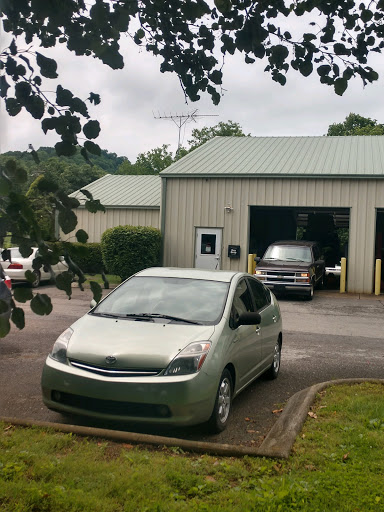 Auto Repair Shop «Grassland Car Care Center», reviews and photos, 1105 Battlewood St, Franklin, TN 37069, USA