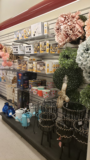 Shopping Mall «Eastgate Shopping Center», reviews and photos, 5048 Park Ave, Memphis, TN 38117, USA