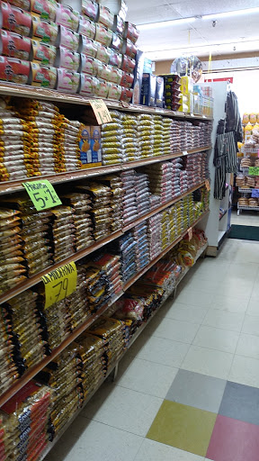 Grocery Store «El Toreo Market», reviews and photos, 229 W Grand Ave # Ze, Bensenville, IL 60106, USA