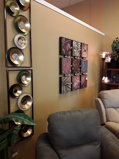 Furniture Store «Raymour & Flanigan Furniture and Mattress Store», reviews and photos, 1122 PA-611, Stroudsburg, PA 18360, USA